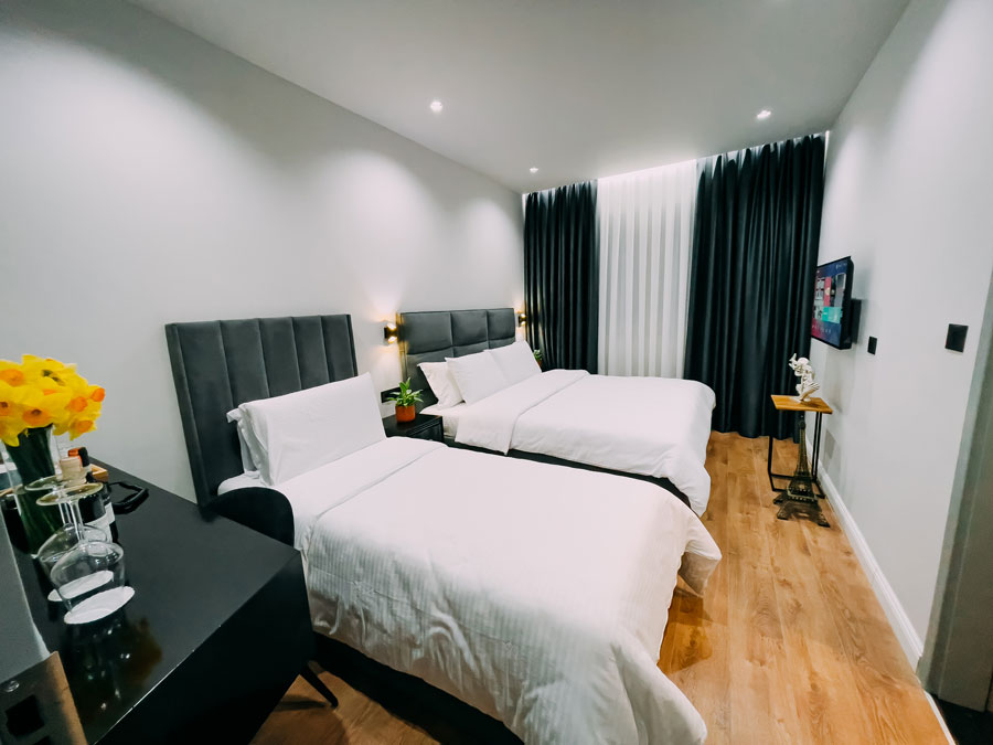 Camera tripla hotel Tirana